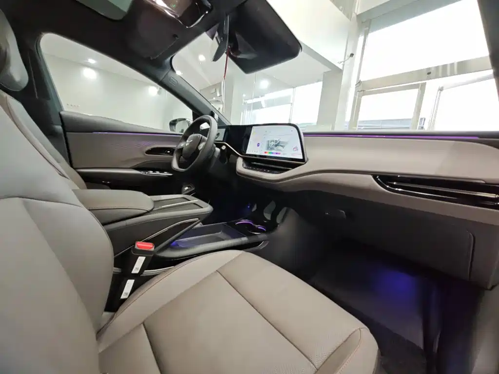 Hongqi EH7 2025 2025 640 AWD Smart Selection Edition