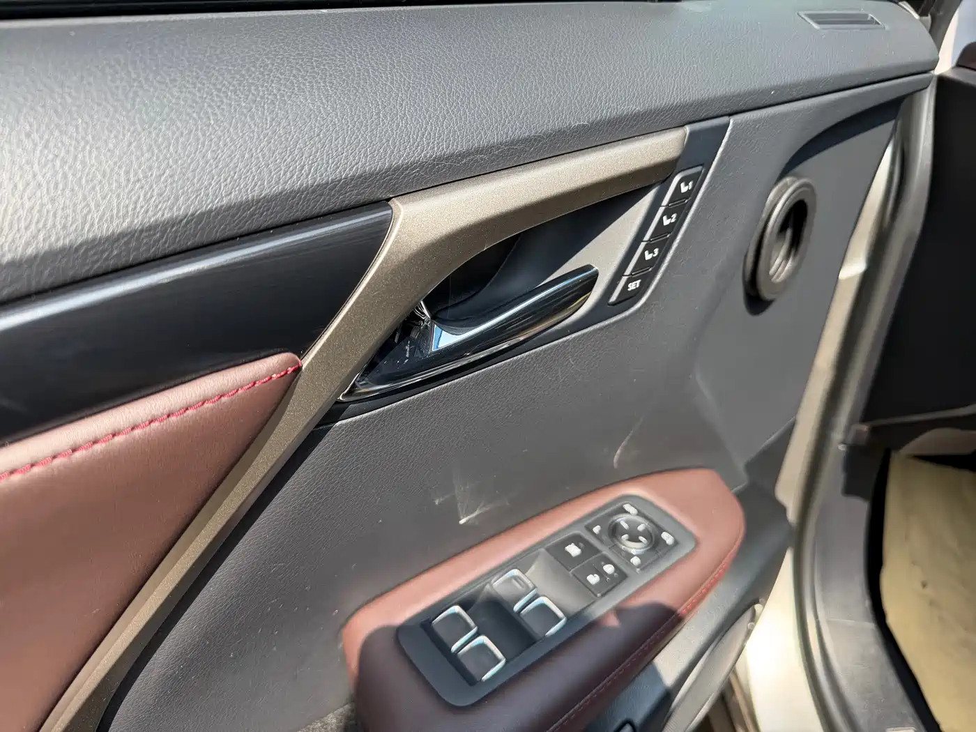 Lexus RX 2020 Facelift 300 AWD Elegance Edition фото 3