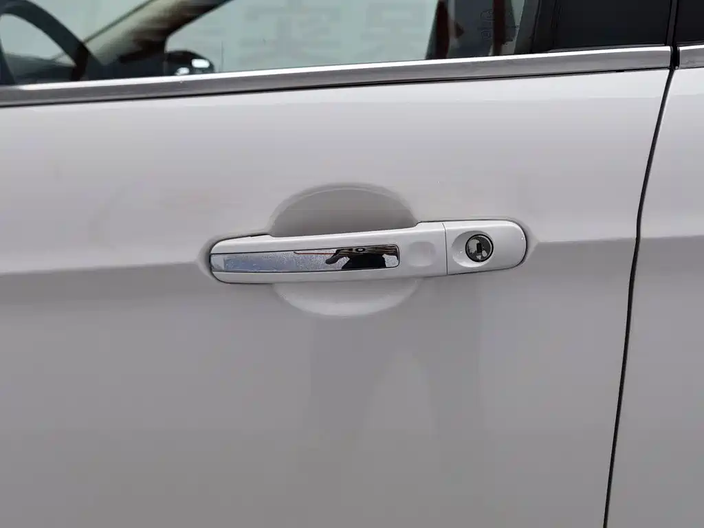 Photo 18 - Ford Kuga