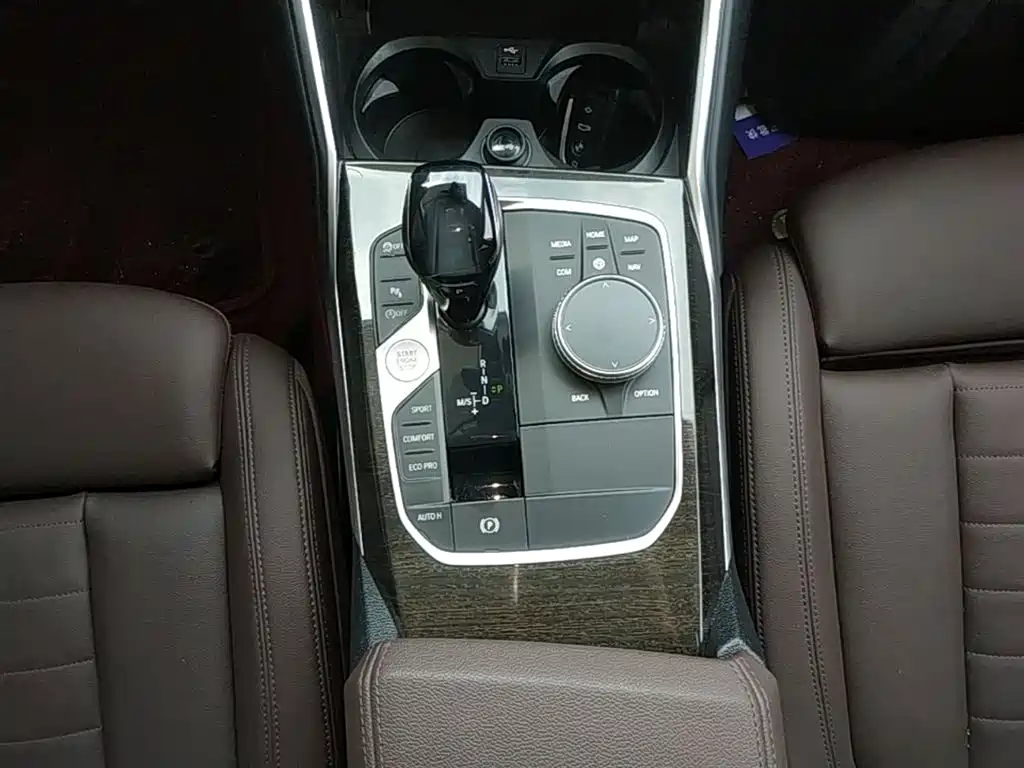 BMW 3 Series 2021 325Li M Sport Package фото 14