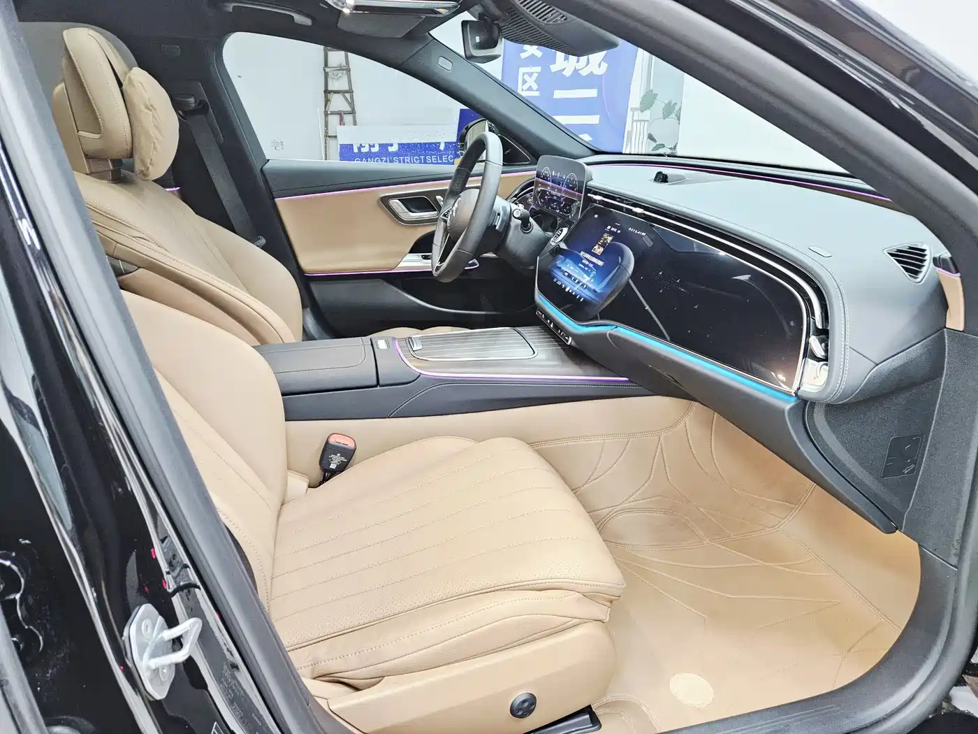 Mercedes-Benz E-Class 2025 E 300 L Luxury фото 10