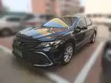 Фото 2 - Toyota Camry