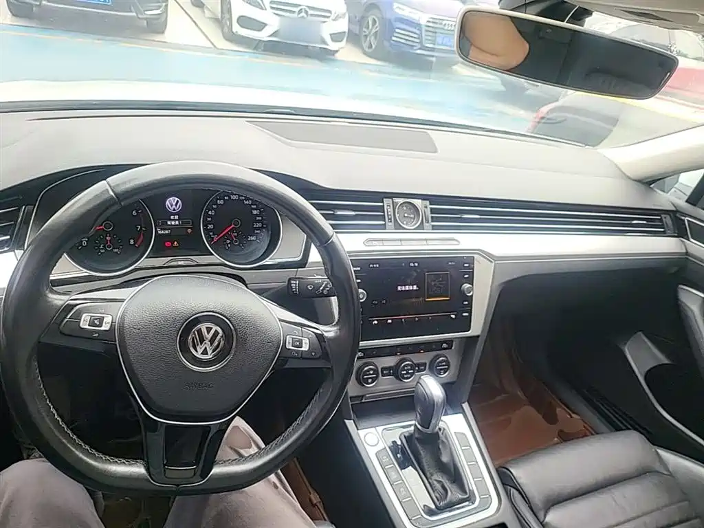 Volkswagen Weilan 2018 380TSI 2WD Comfort Edition фото 10