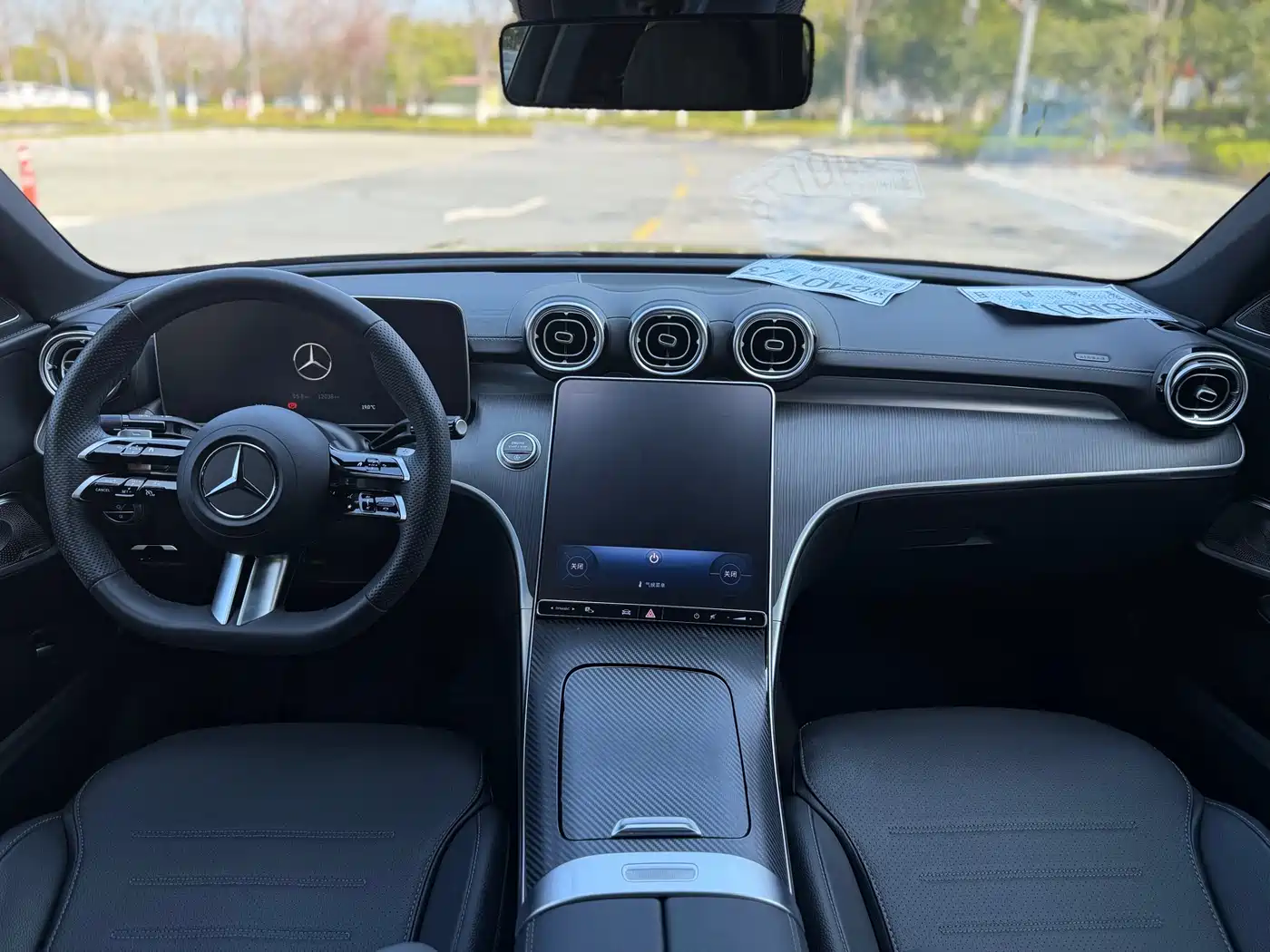 Mercedes-Benz C-Class 2023 Facelift II C 260 L Night Edition фото 8