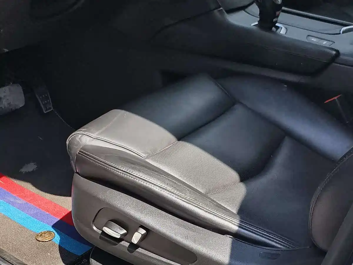 Cadillac XT5 2016 25T Luxury Model фото 9