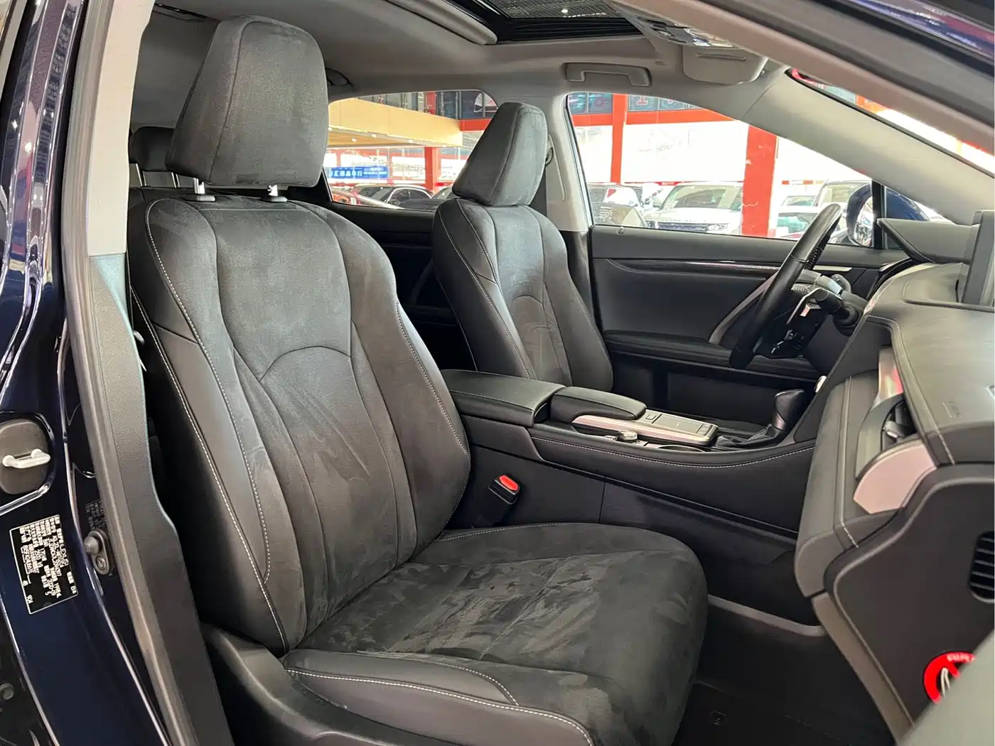 Lexus RX 2020 Facelift 300 2WD Elite Edition фото 9