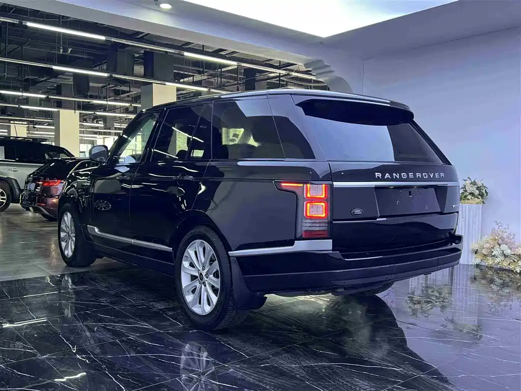 Land Rover Range Rover 2014 3.0 SC V6 Vogue фото 20