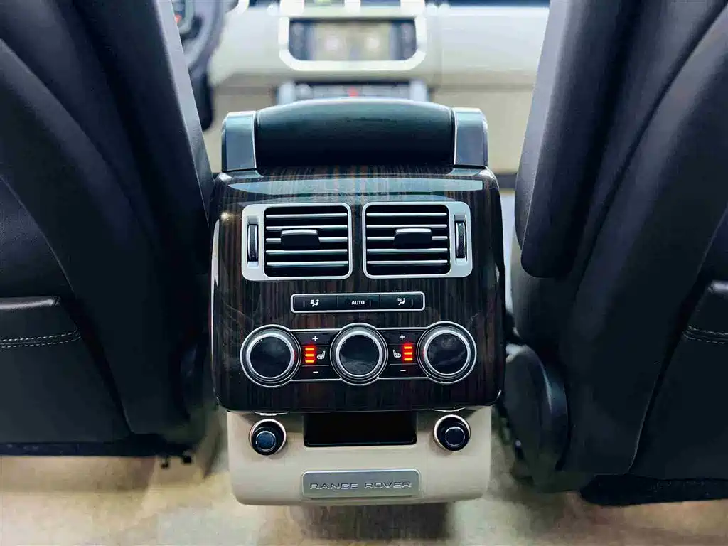 Land Rover Range Rover 2014 3.0 SC V6 Vogue фото 16