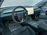 Фото 8 - Tesla Model 3