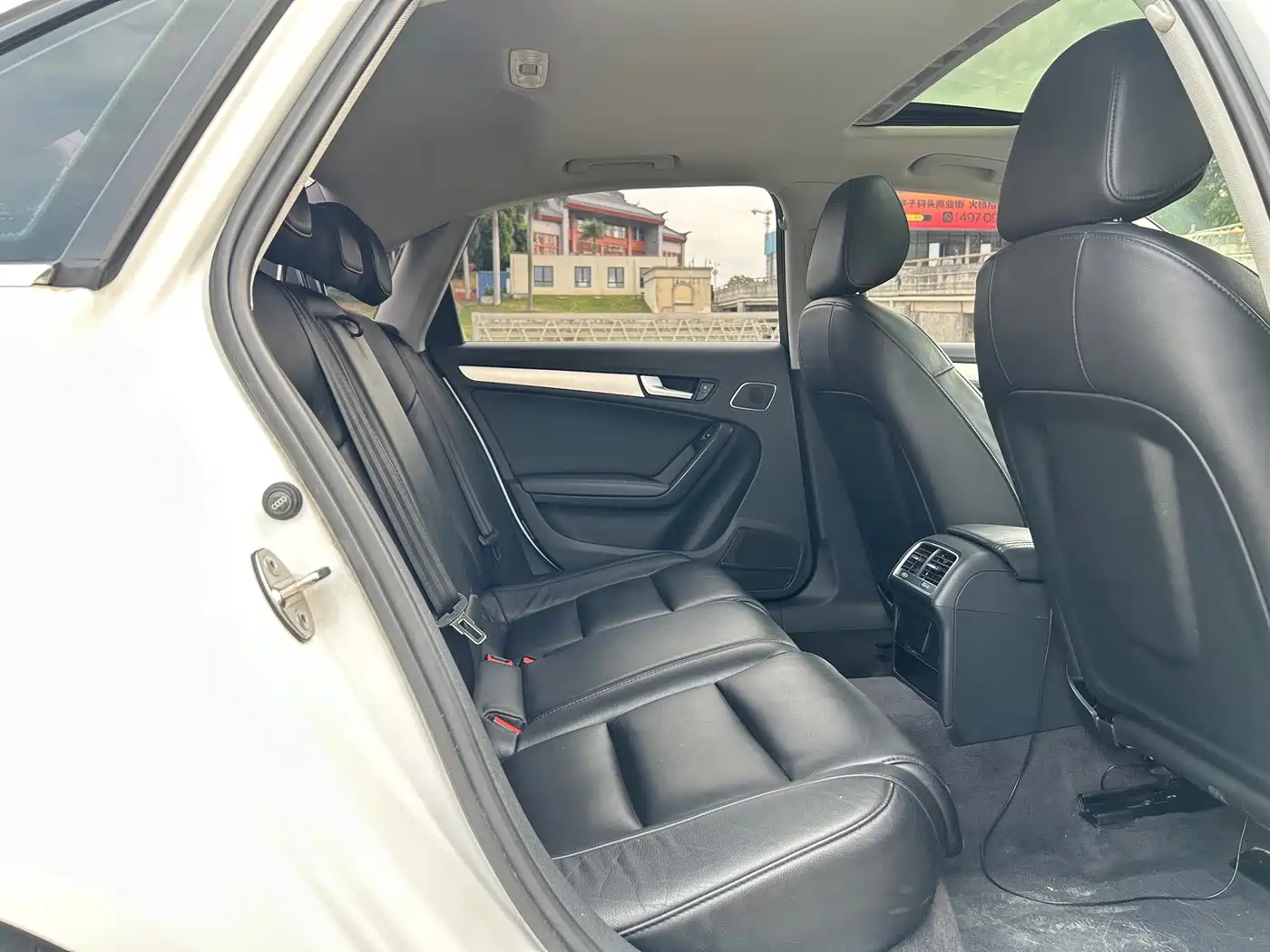 Audi A4L 2016 35 TFSI Automatic Standard фото 16