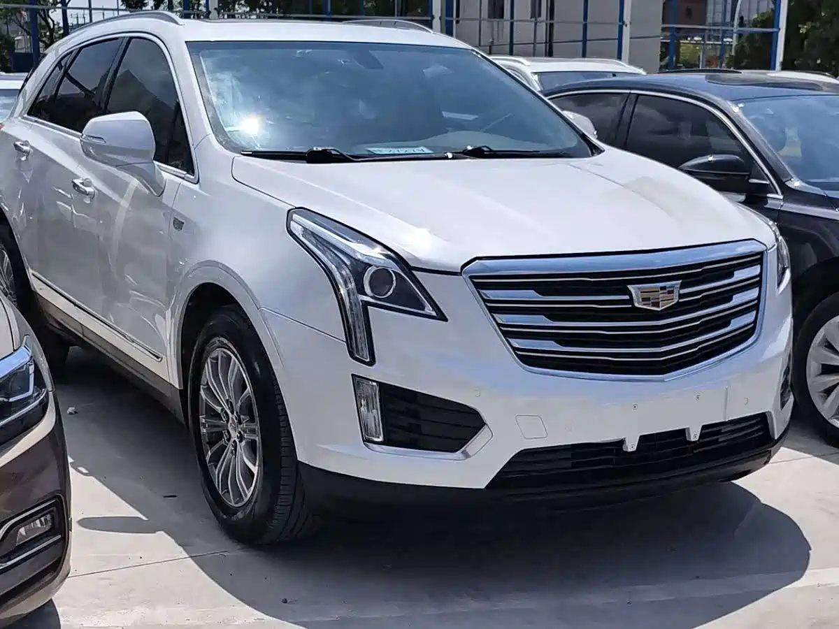 Cadillac XT5 2016 25T Luxury Model фото 3