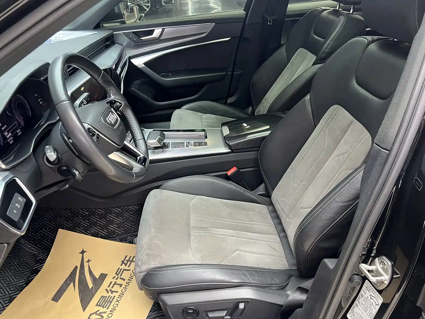 Audi A6L 2019 40 TFSI Luxury Dynamic фото 14