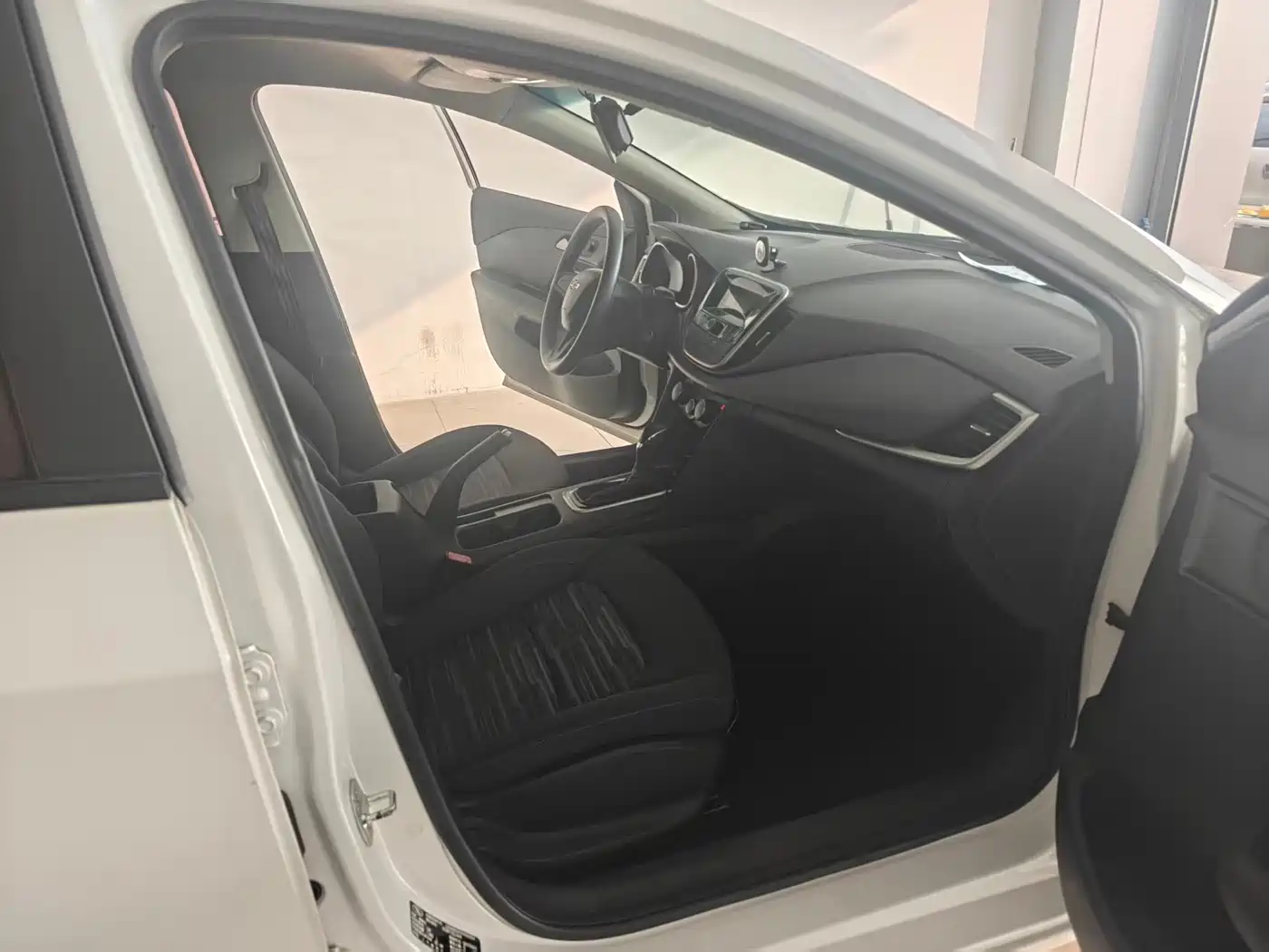 Chevrolet Cavalier 2016 Model 1.5L Automatic Delight Edition фото 9