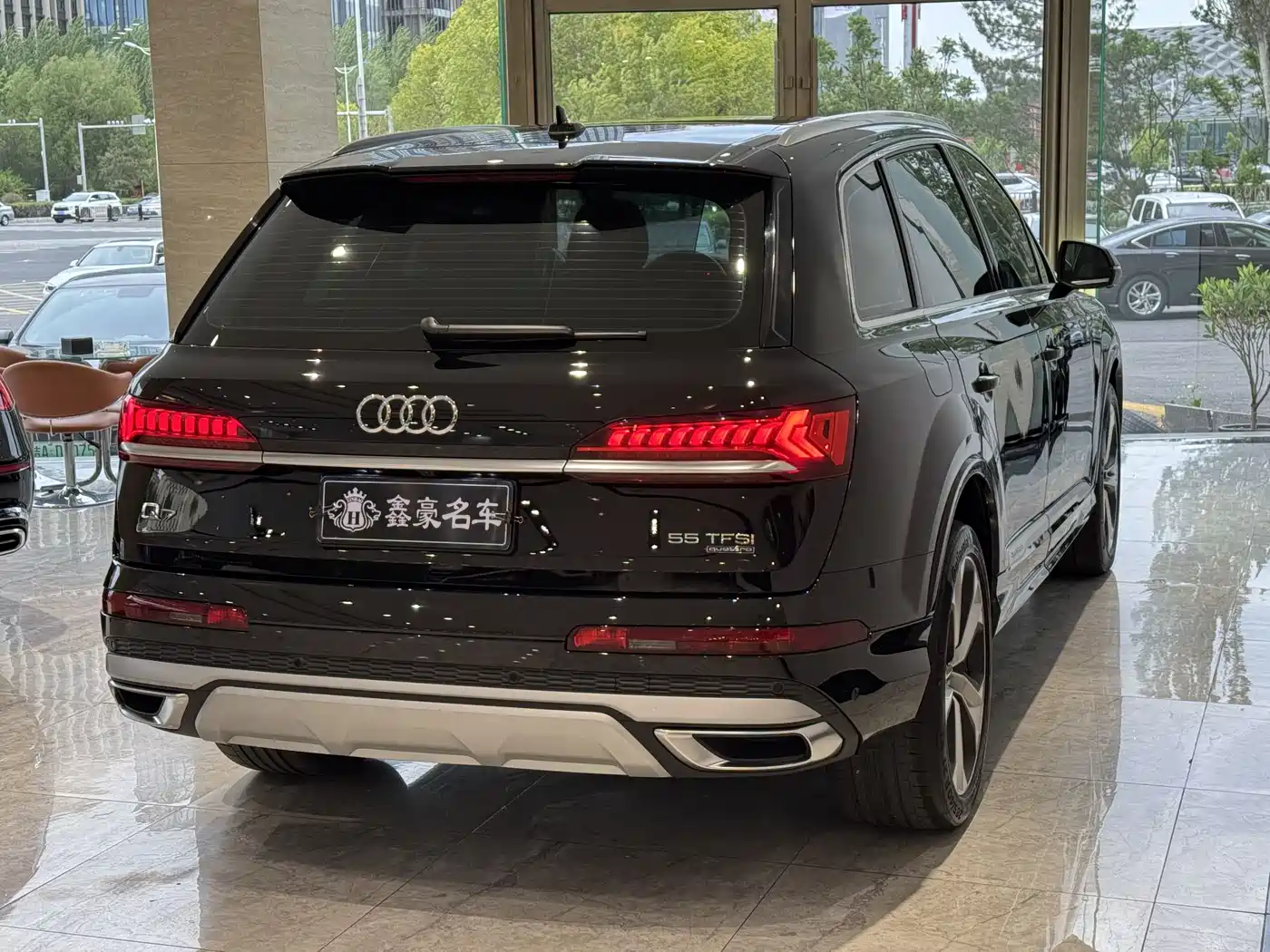 AUDI Q7