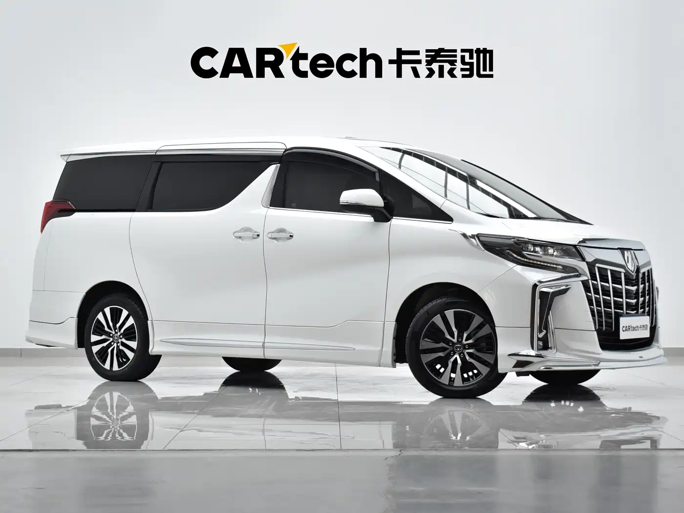 Toyota Alphard 2018 3.5L Premium фото 4