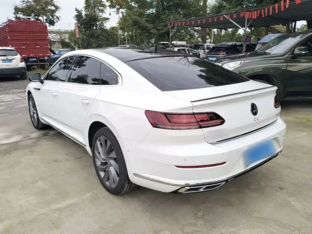 صورة 5 - Volkswagen CC