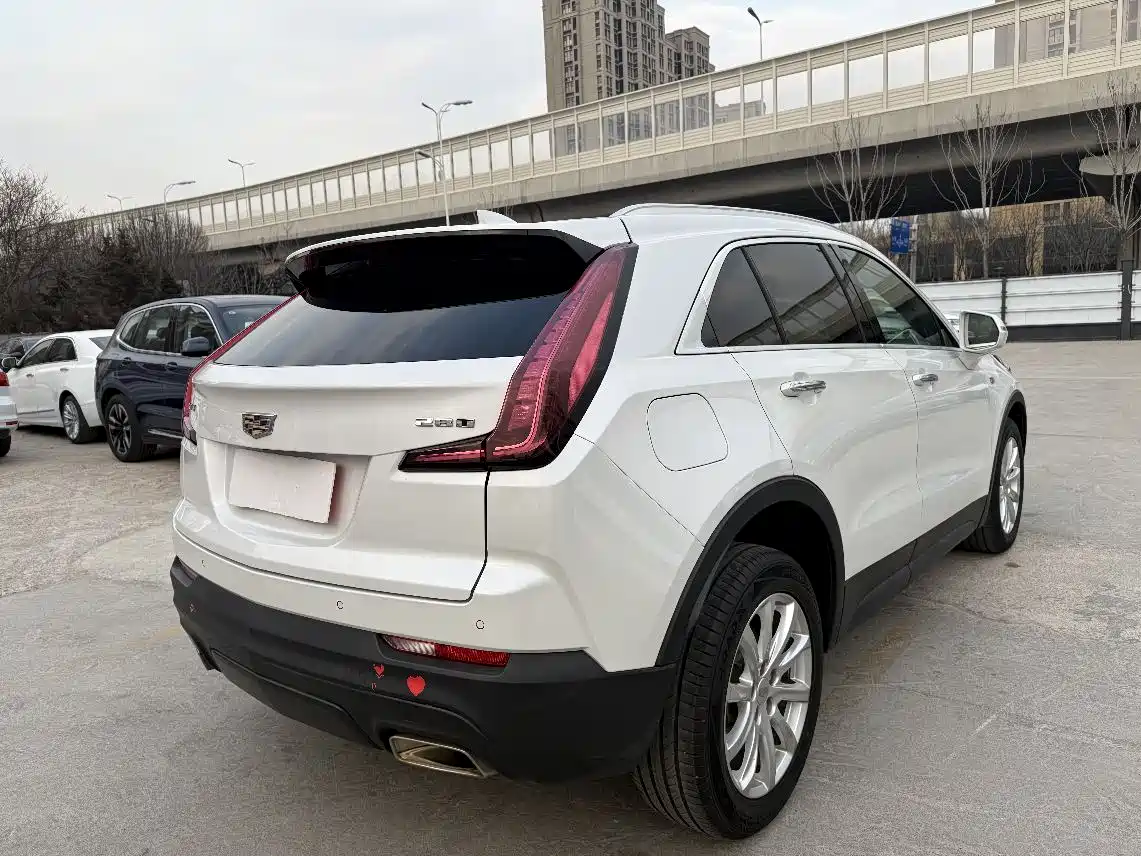 Cadillac XT4 2019 2018 Model 28T 2WD Technology