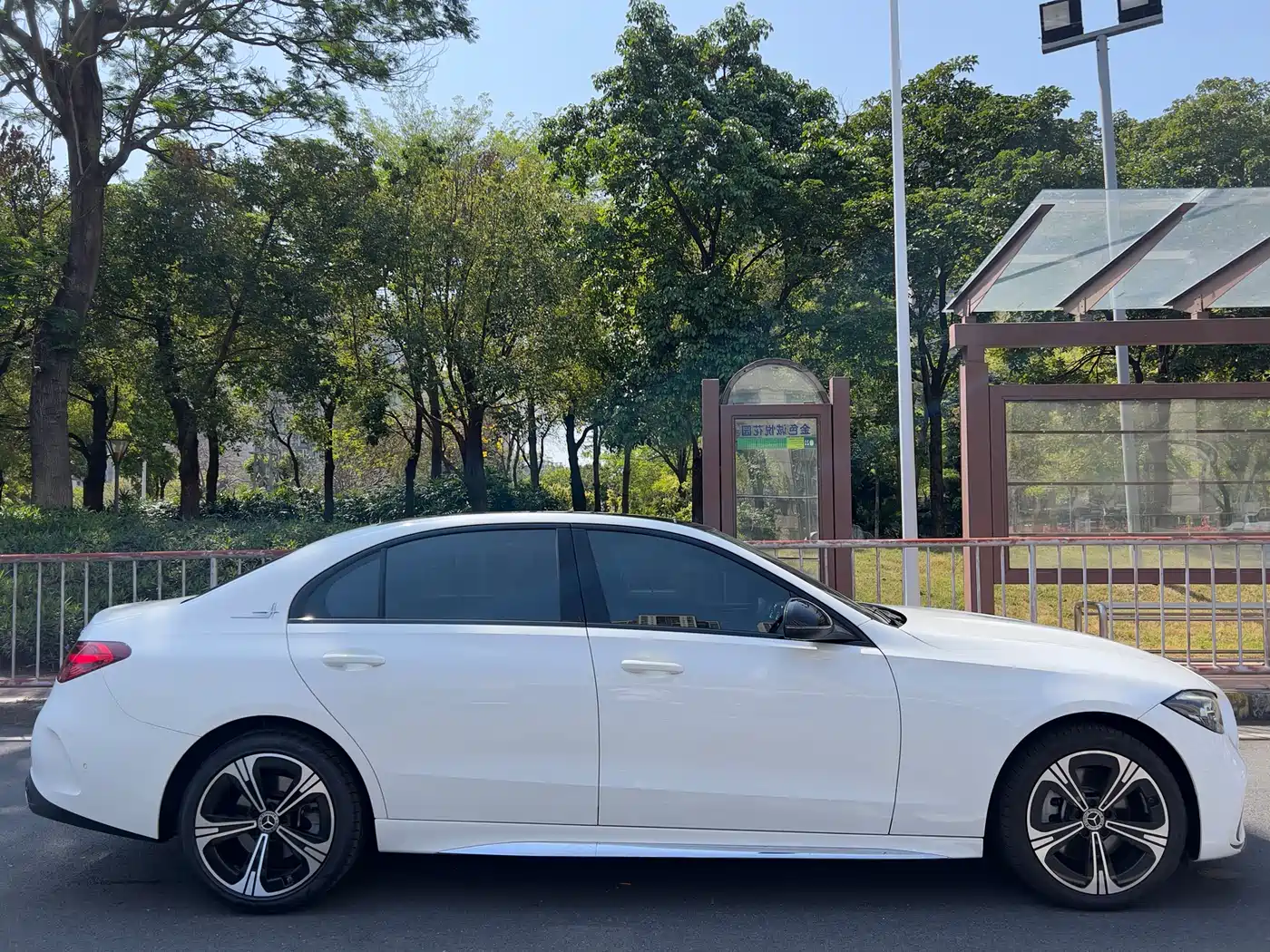 Mercedes-Benz C-Class 2022 C 260 L Night Sport Edition фото 5