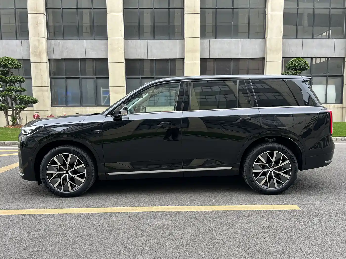 GAC Trumpchi Trumpchi Vision S9 2025 Basic 5-seater фото 4