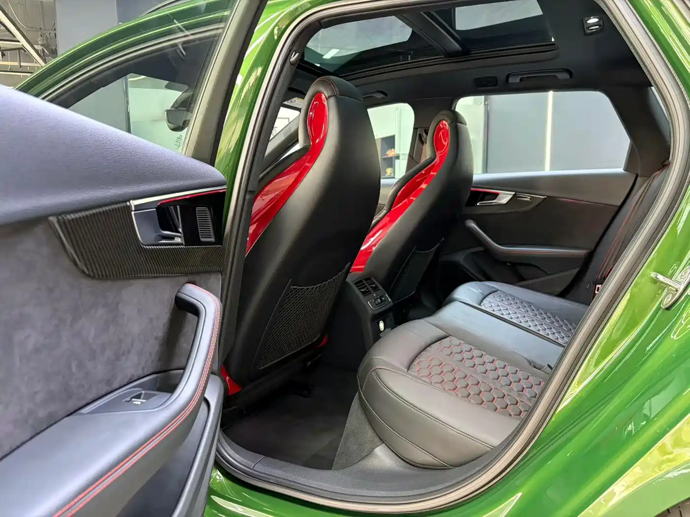 Audi RS 4 2020 2020 RS 4 2.9T Avant
