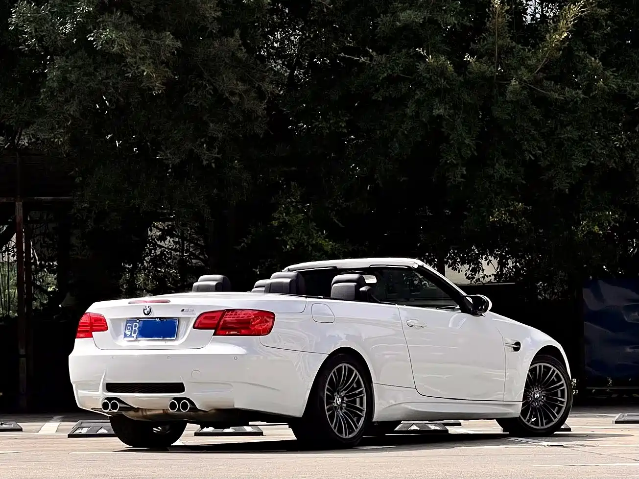 BMW M3 2009 BMW M3 Convertible фото 3
