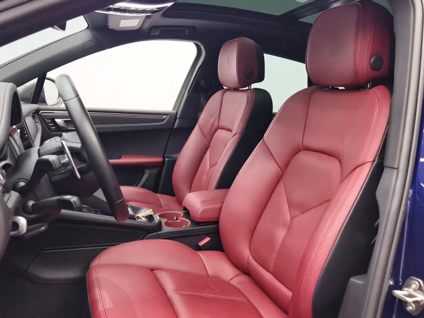 Porsche Macan 2022 Macan T 2.0T фото 11