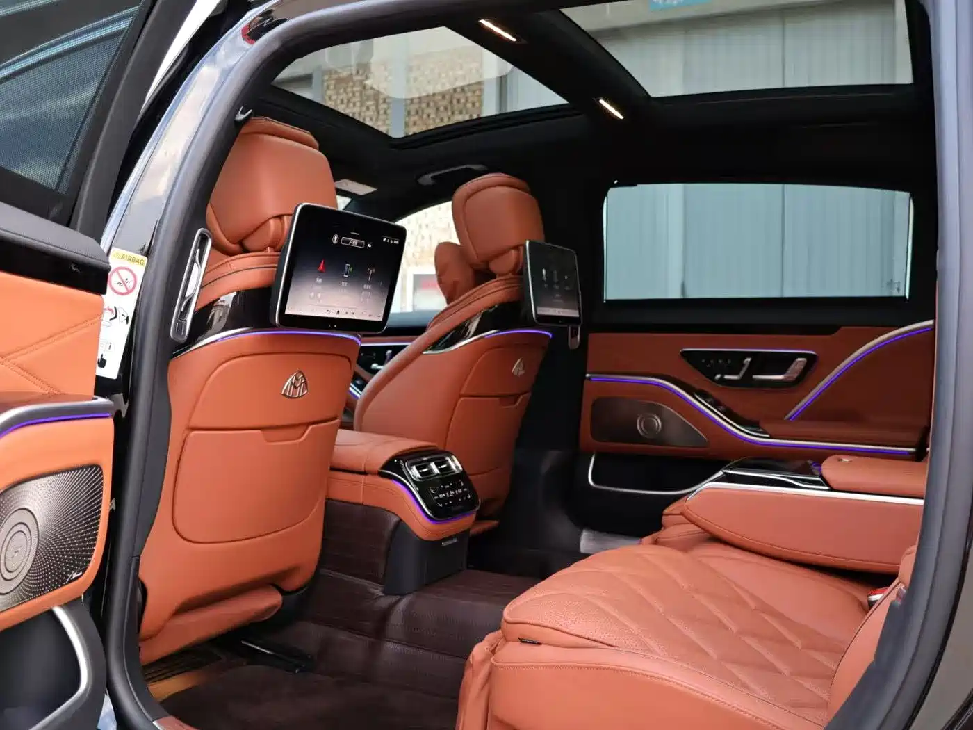 Фото 15 - Mercedes-Benz Maybach S-Class