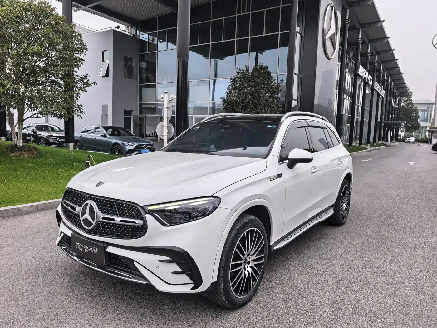 Mercedes-Benz GLC 2023 GLC 300 L 4MATIC Luxury 7-Seater