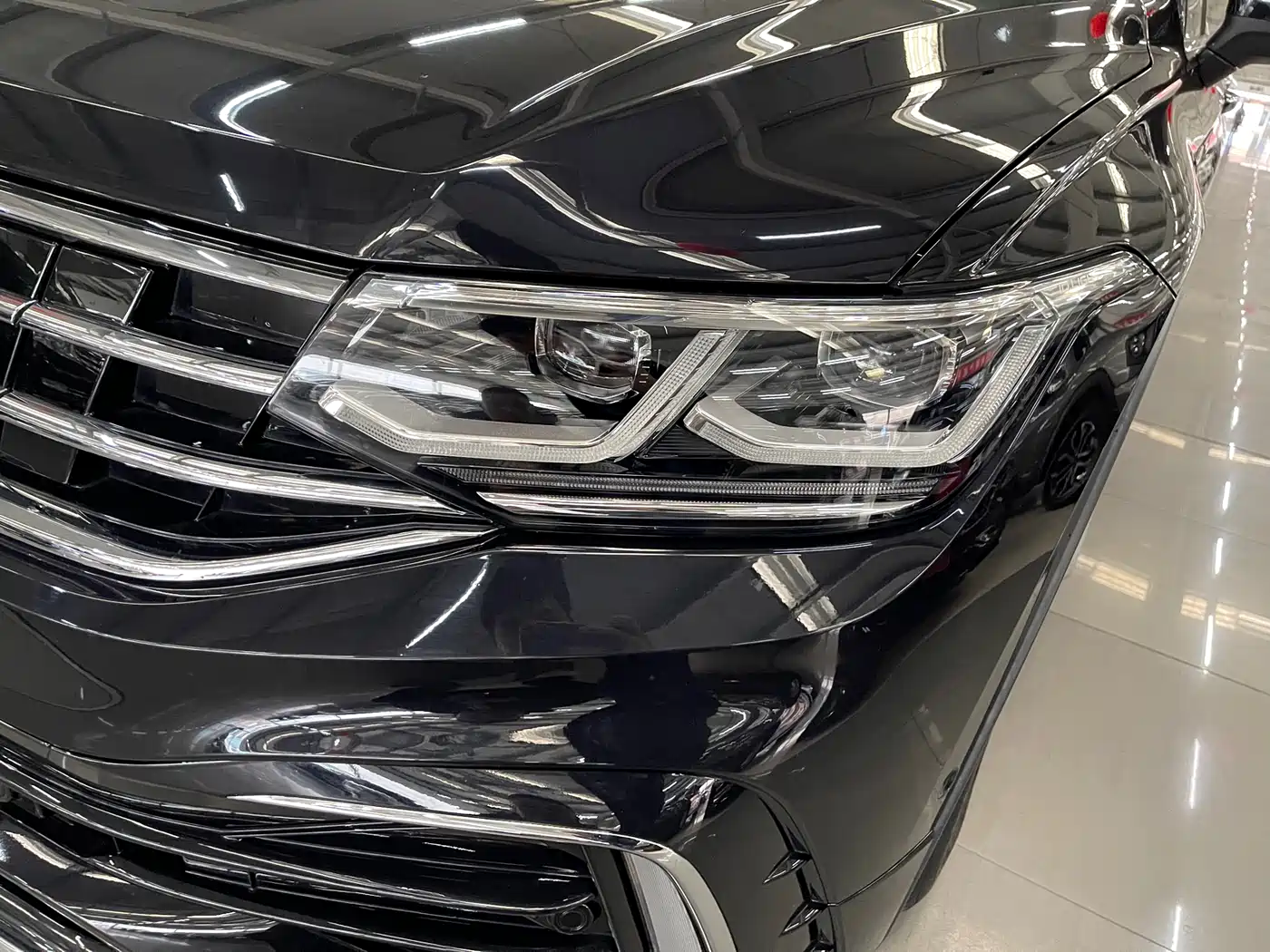 VOLKSWAGEN TIGUAN L NEW ENERGY