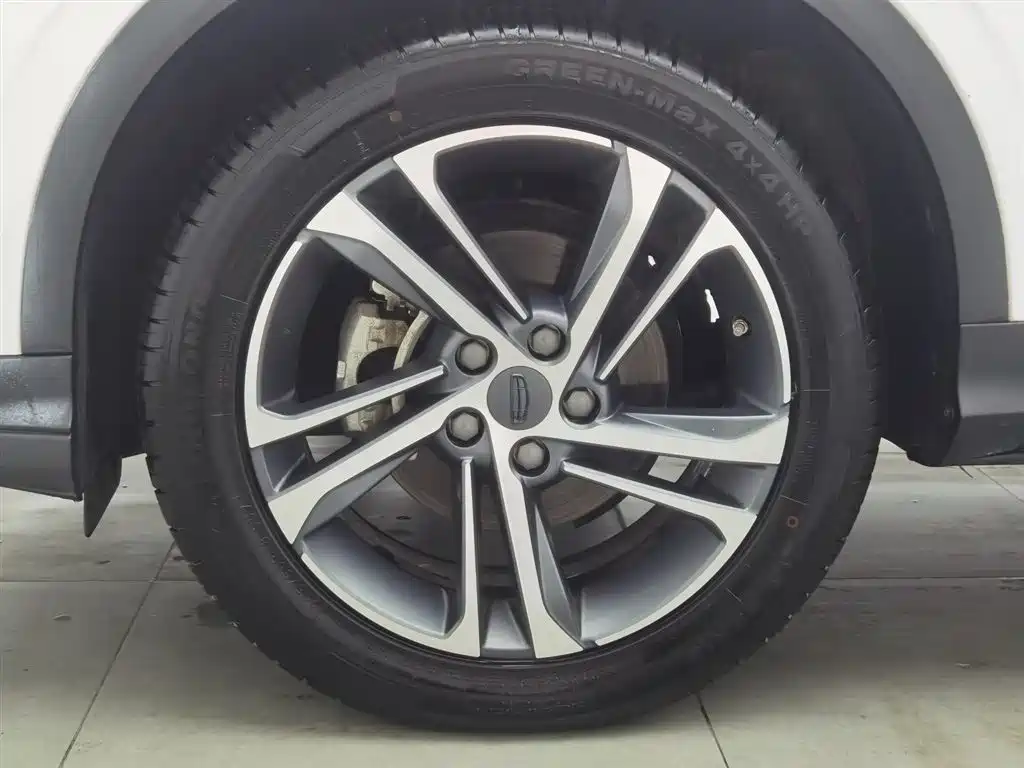 GEELY AUTOMOBILE BINYUE