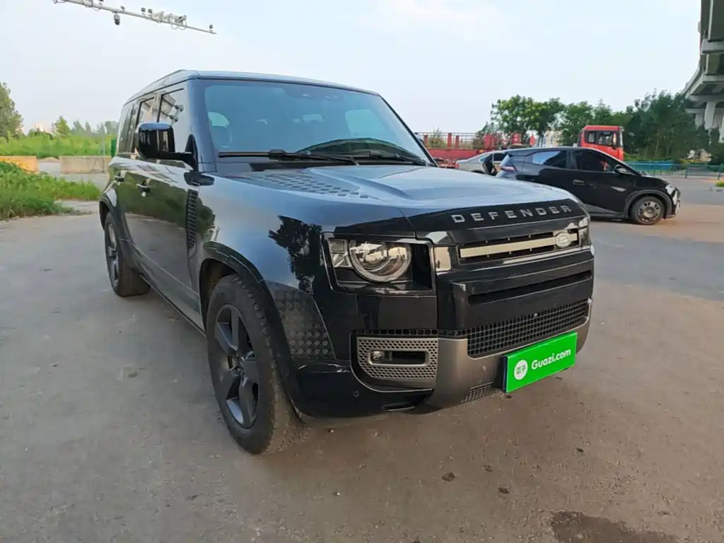 Land Rover Defender 2024 2024 110 3.0T P400 X-DYNAMIC HSE
