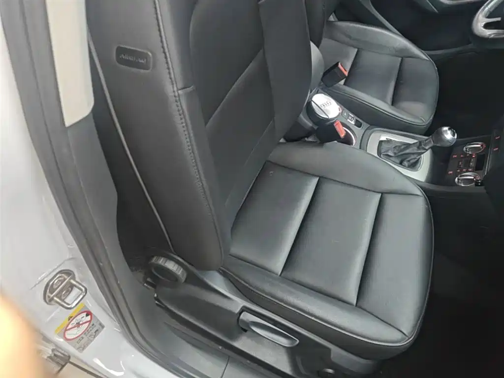 Audi Q3 2015 30 TFSI Progressive фото 25