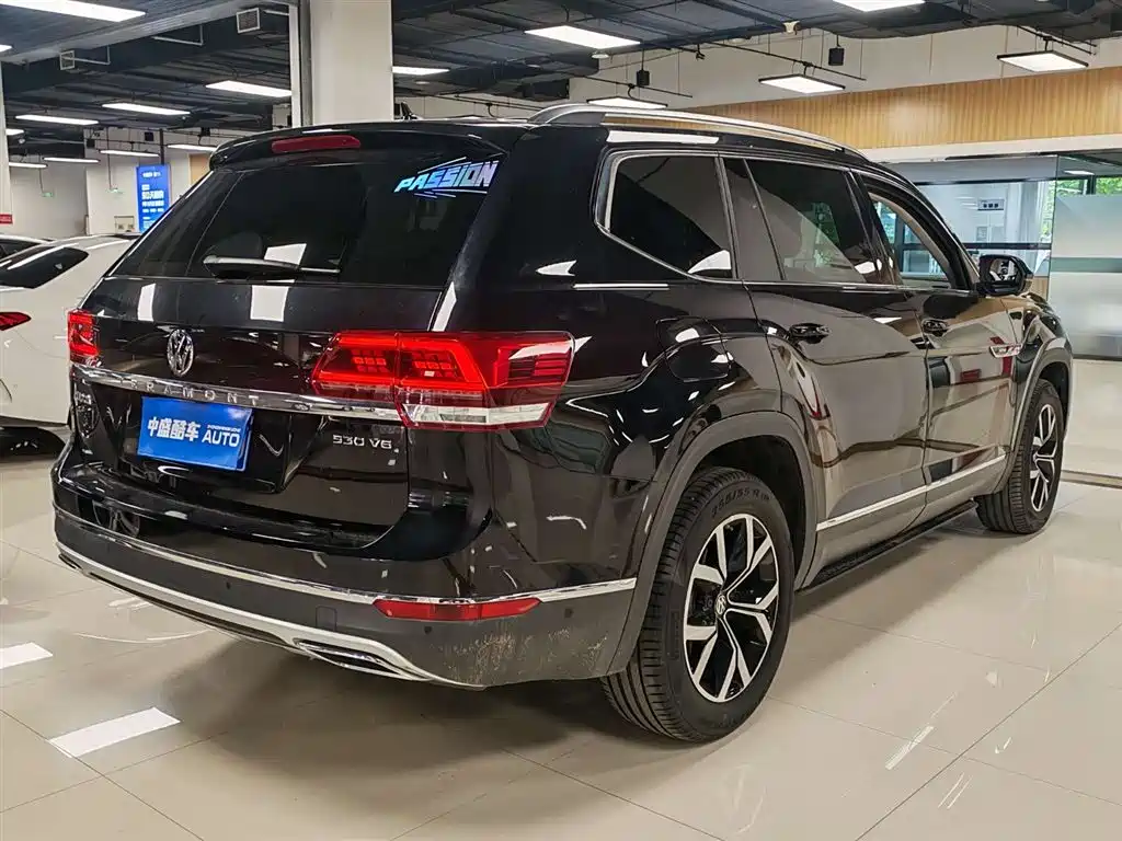 Volkswagen Teramont 2021 530 V6 AWD Prestige Luxury Edition фото 4