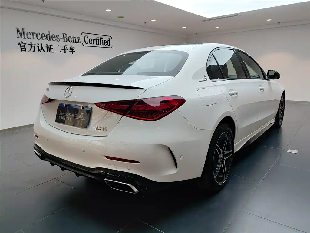 Mercedes-Benz C-Class 2024 C 260 L Night Edition Sport фото 5