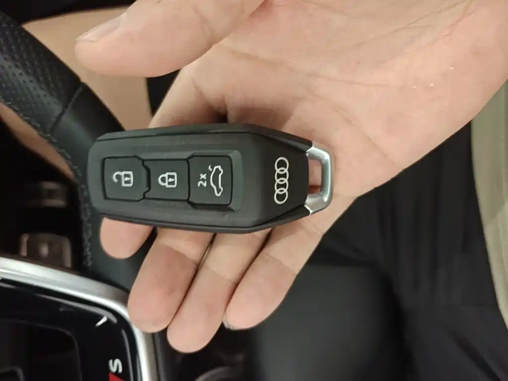 AUDI A5L