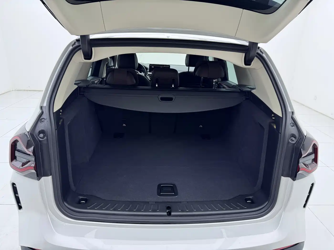BMW X3 2022 Model Second Facelift xDrive30i Leading M Night Package фото 24