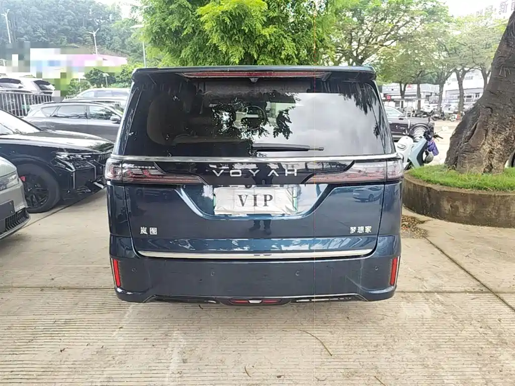 Voyah Auto Voyah Dreamer 2025 Model PHEV 4WD Premium QianKun Edition фото 10
