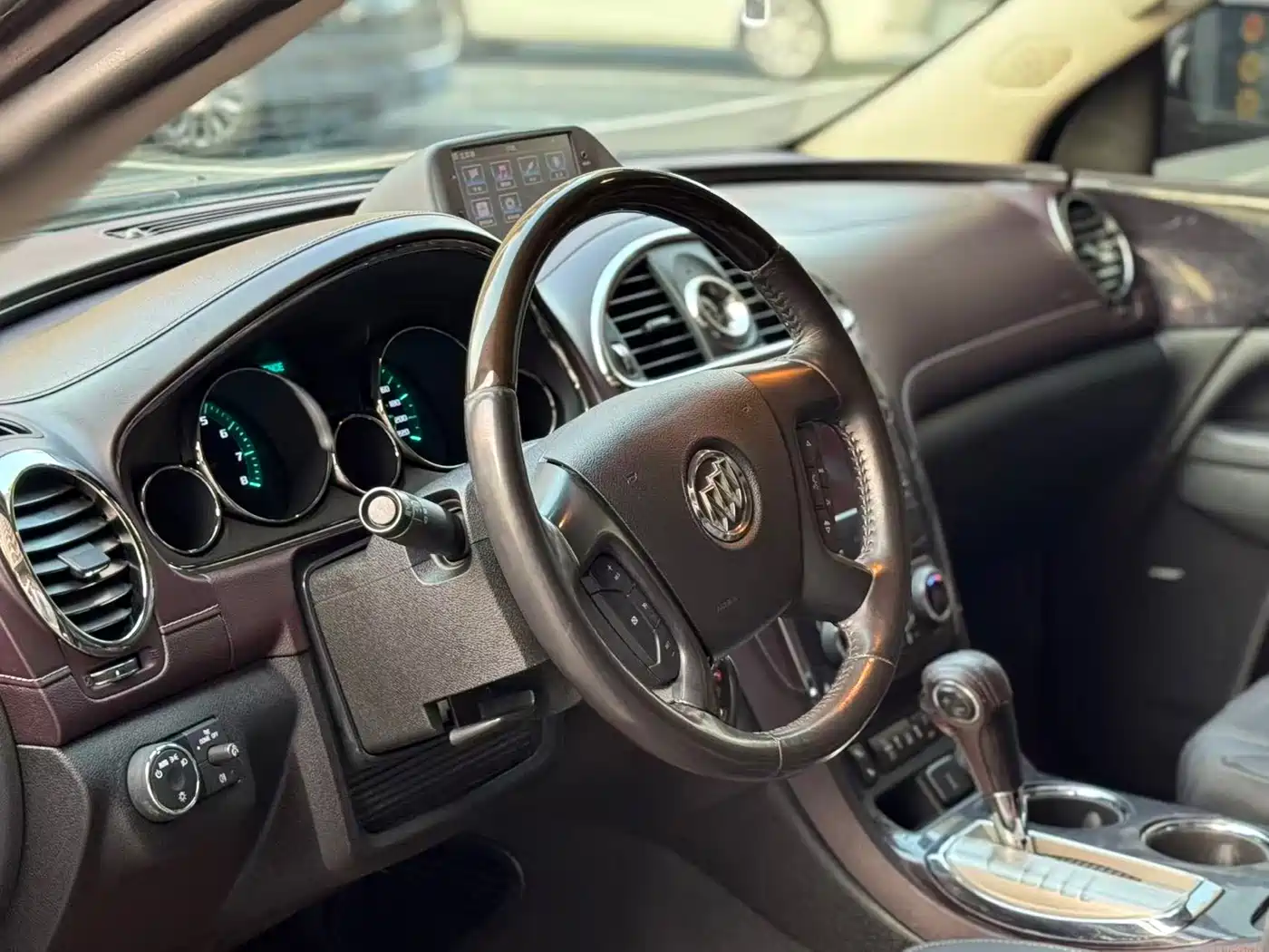Buick Enclave 2014 3.6L 2WD Elite Comfort фото 12