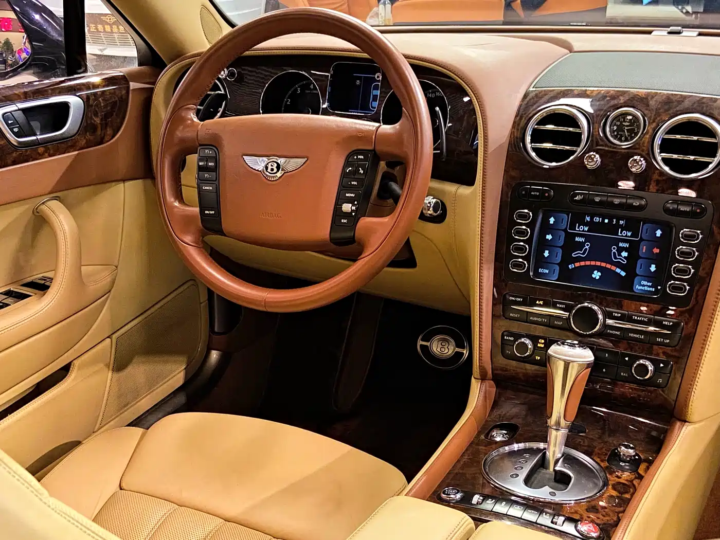 Bentley Flying Spur 2010 2010 6.0T 5-seater Version