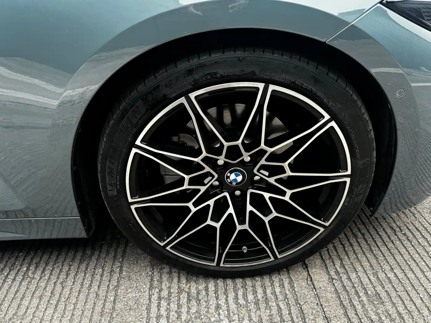 BMW 4 Series 2024 430i M Sport Shadow Edition фото 14