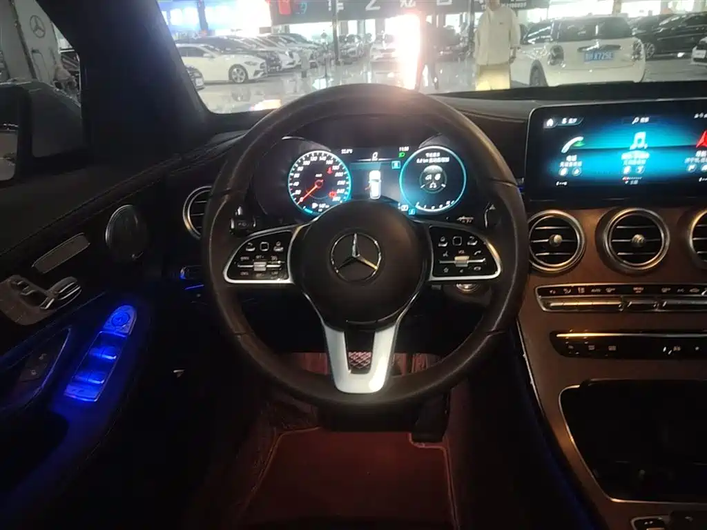 Mercedes-Benz GLC 2022 Facelift GLC 300 L 4MATIC Dynamic Collector's Edition фото 11