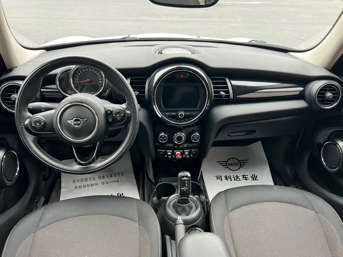 MINI 2018 1.5T ONE PLUS 5-Door фото 7