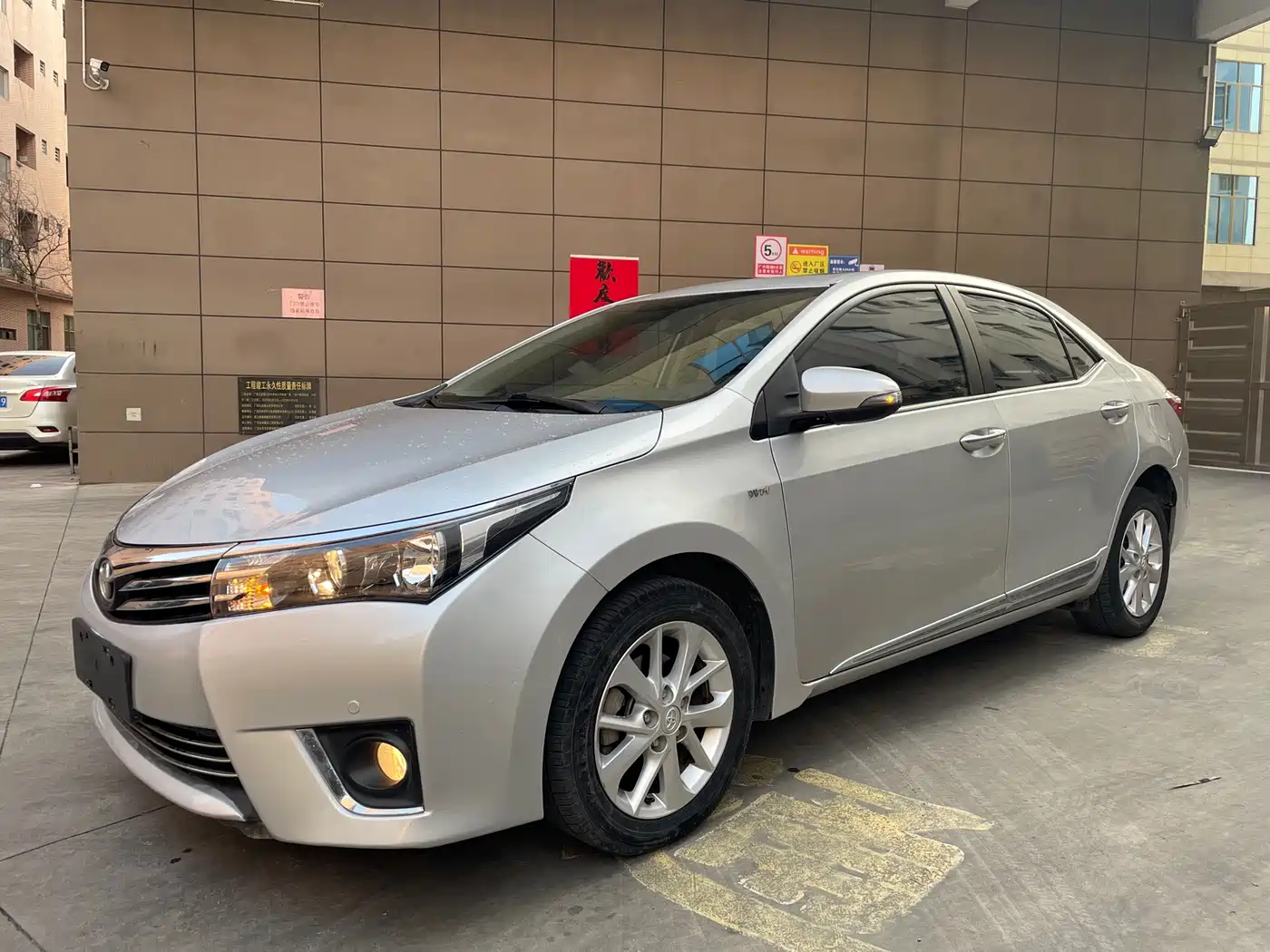 Toyota Corolla 2014 1.6L CVT GL-i Leather Edition