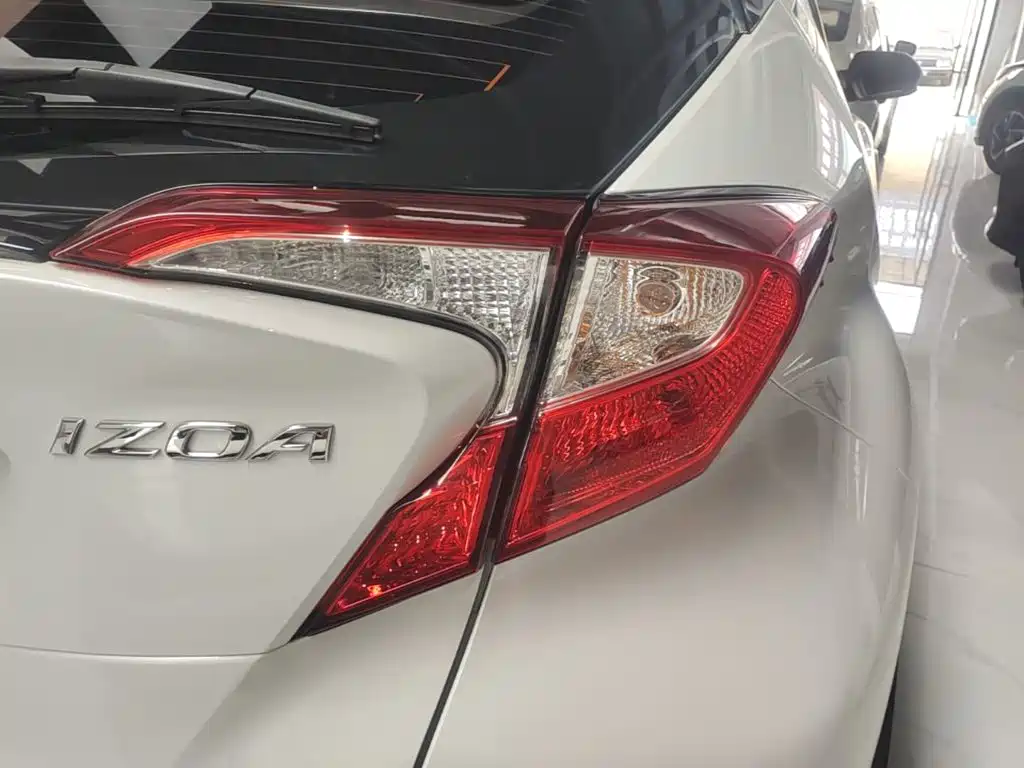 Toyota IZOA 2022 2021 2.0L Yixing Edition