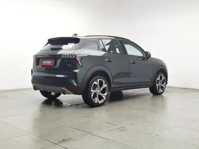 Lynk & Co 06 2023 Remix 1.5T Hero — фото 2
