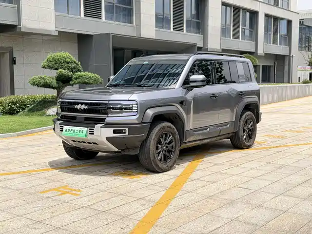BYD LEOPARD 5