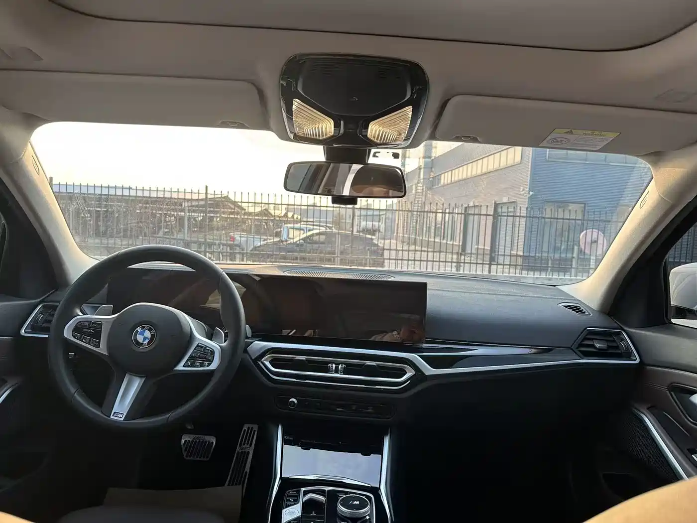 BMW 3 Series 2024 320Li M Sport Package фото 10