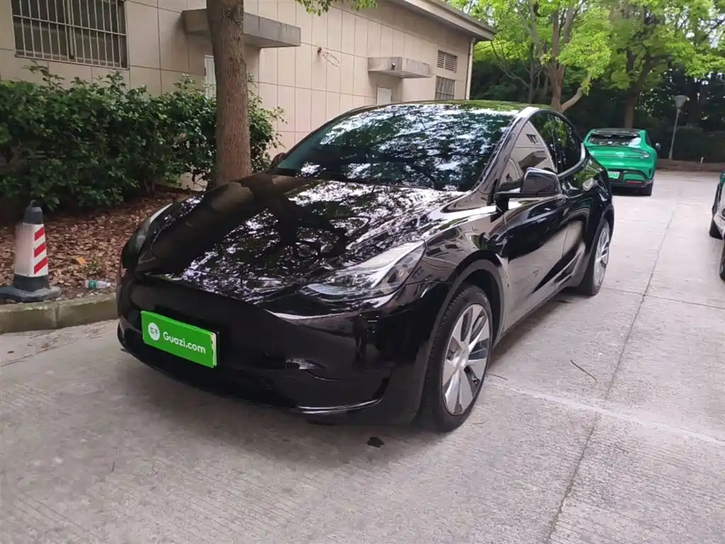 Tesla Model Y 2022 Facelift Rear-Wheel Drive Version