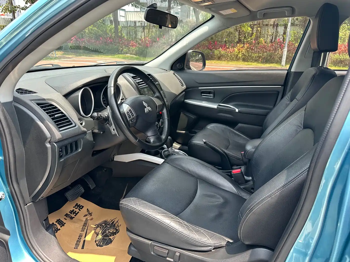 Mitsubishi ASX 2013 2.0L CVT 2WD Luxury фото 7