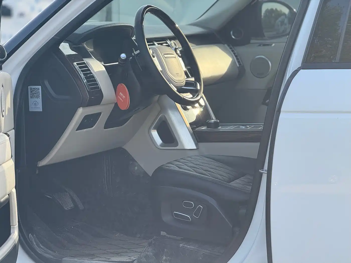 Land Rover Range Rover 2014 3.0 SC V6 Vogue фото 4